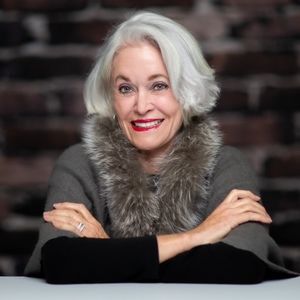 Meet your Posher, Nancy